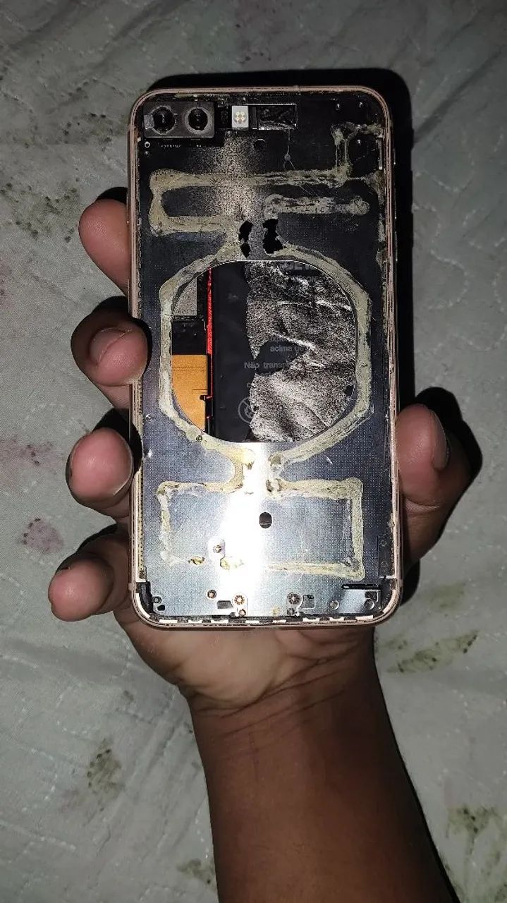 carcaça do iphone 8 plus pra vender urgente