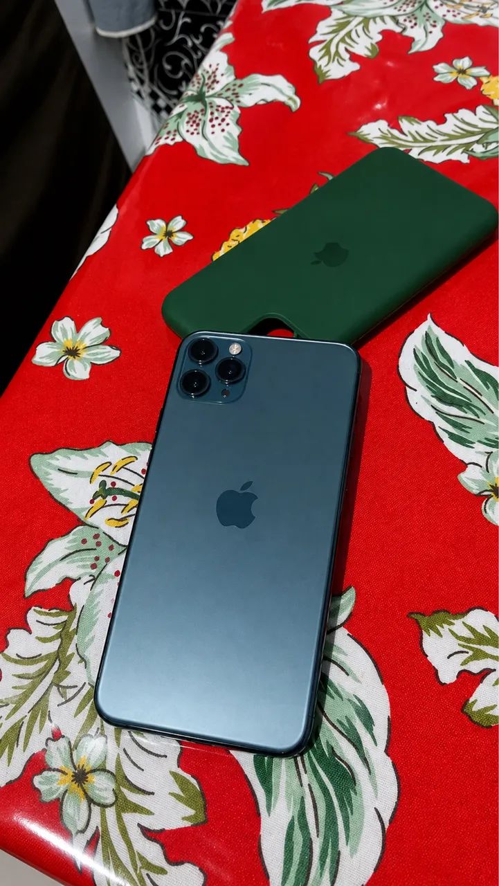 iPhone 11 Pro Max 256 GB - Foto 2
