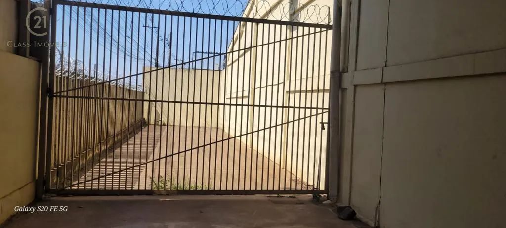 Barracão para alugar em Londrina, Tarobá, com 3000 m² - Foto 4
