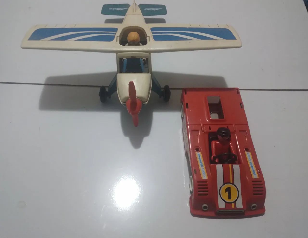 Playmobil avião e carrinho década de 80