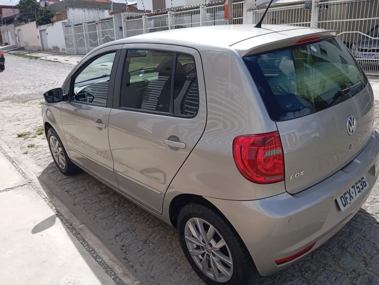 Volkswagen Fox Fox 1.6 Mi Total Flex 8V 5p 2014