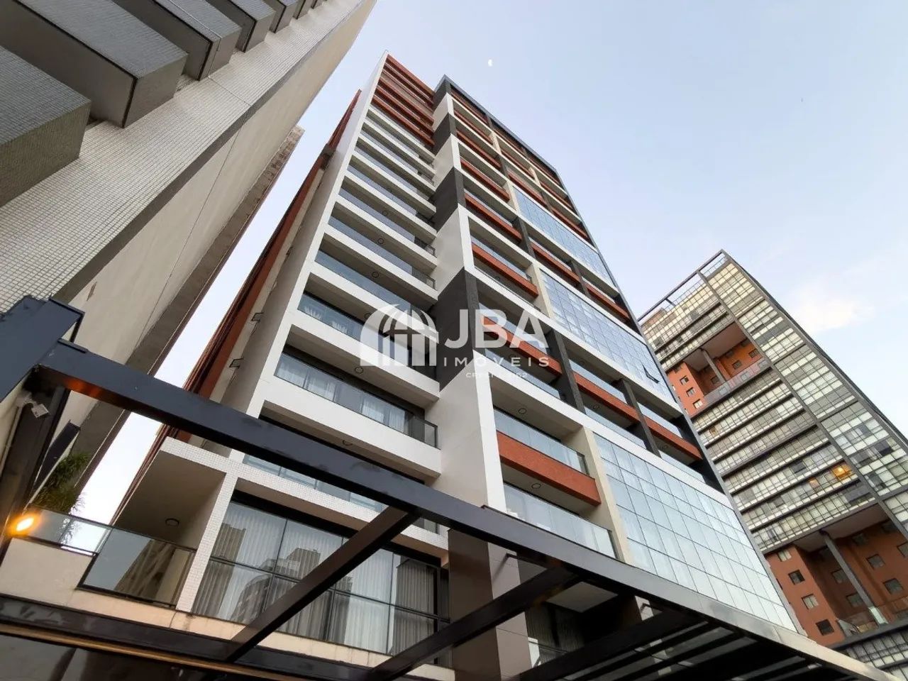 KITINET À VENDA 20M² - CENTRO