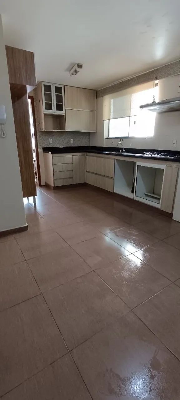 Alugo apartamento 3 quartos Guará II