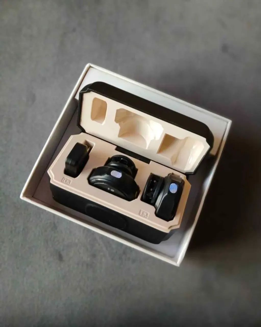 Microfone de Lapela Duplo Sem Fio - Foto 4