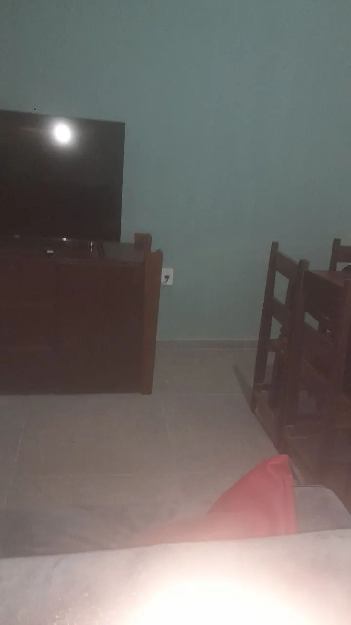 Vendo casa com quintal. - Foto 4