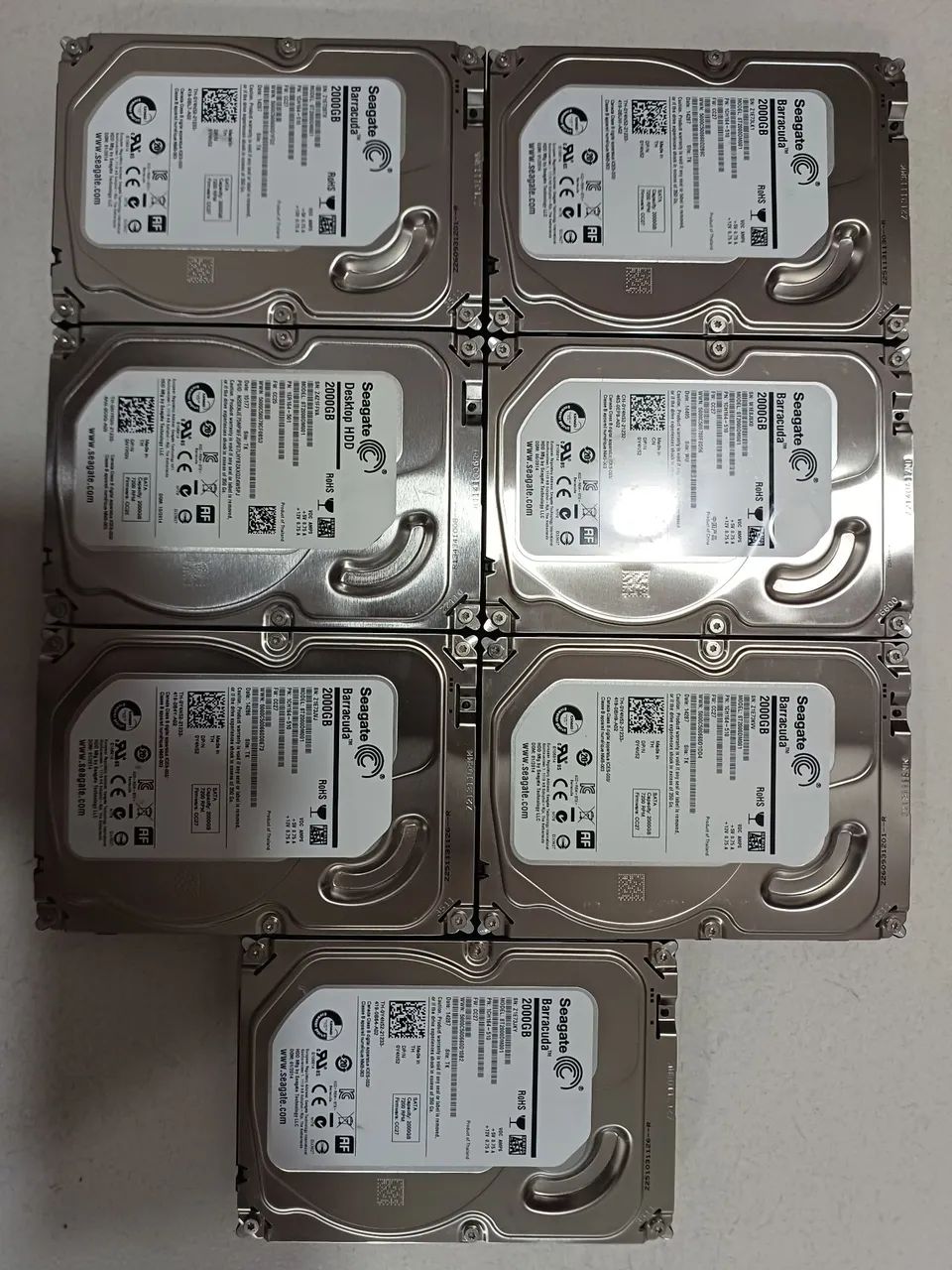 7 hds seagate 2tb Barracuda cftv dvr CPU nvr 65713021745538124