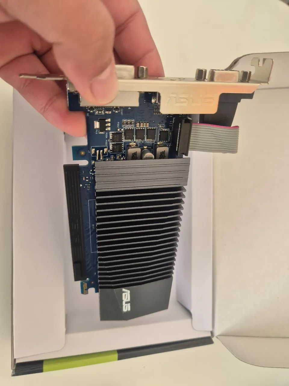 Nvidia GT 710 - Foto 4