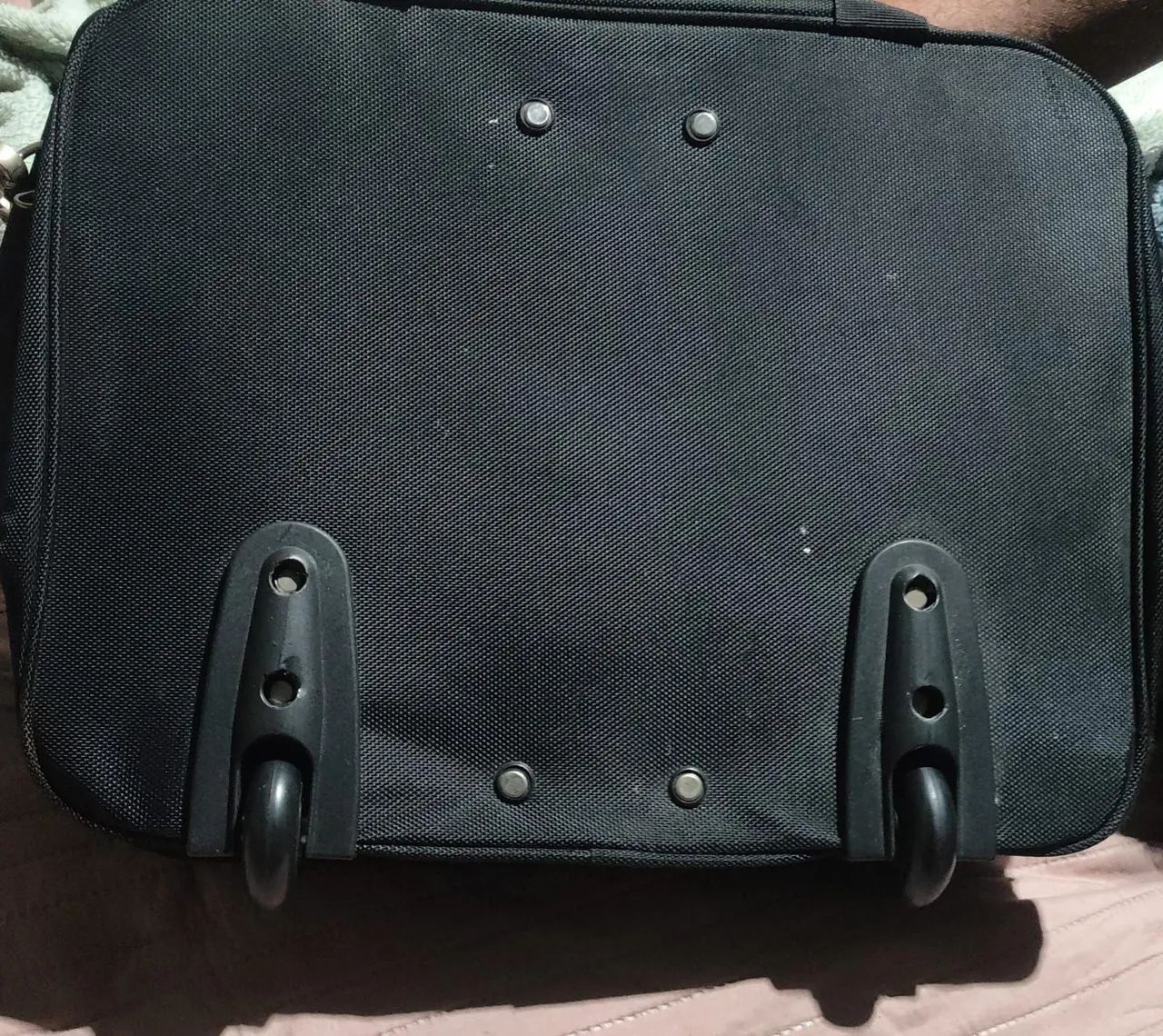 VENDE SE UMA BOLSA ORIGINAL WISDOM
