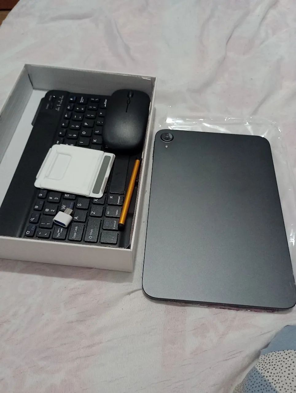 Vendo tablet com um mês de uso novo
