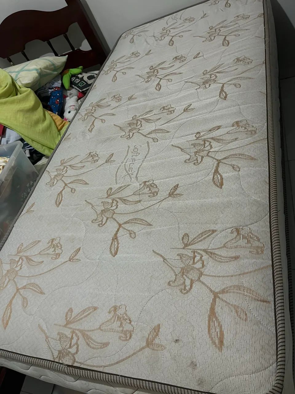Cama solteiro 