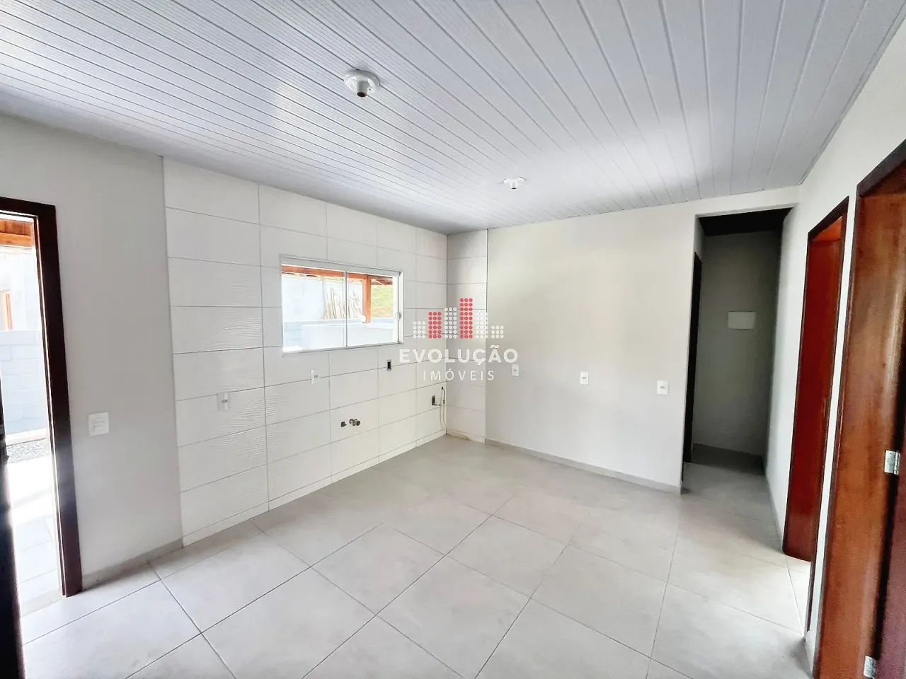 CASA 2 Quartos, 2 Vagas - Santo Amaro da Imperatriz - Foto 4
