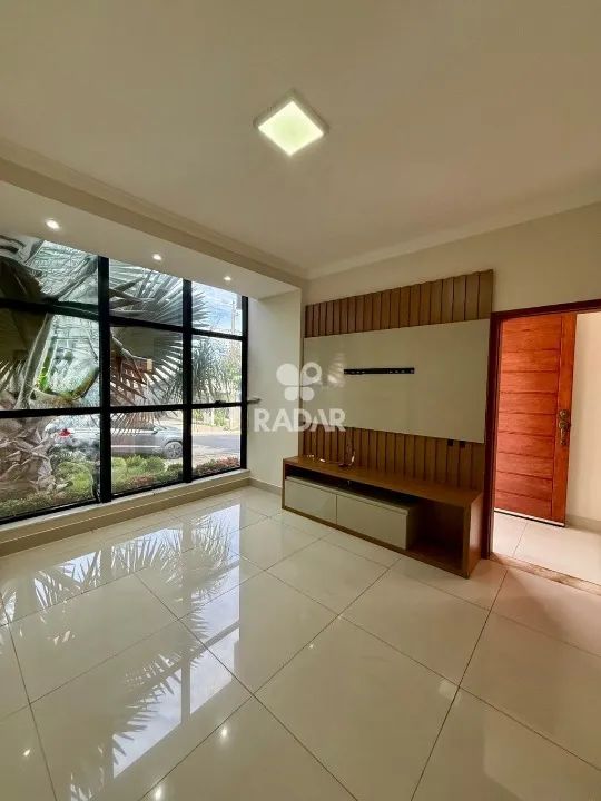Casa para alugar em Campinas, Swiss Park, com 4 suítes, com 296 m² - Foto 2