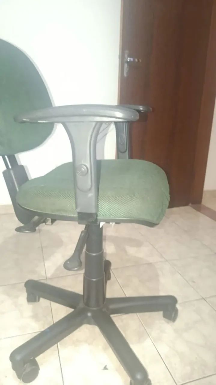 Cadeira nova muito confortável  - Foto 3