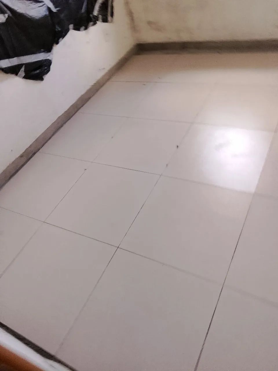 Fazemos serviço de pedreiro basico ao acabamento  - Foto 2