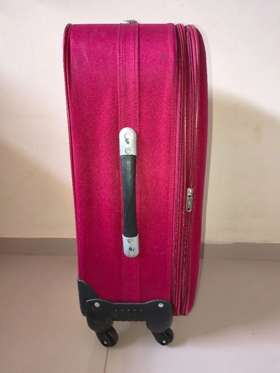 Mala de viagem tamanho médio  - Foto 3