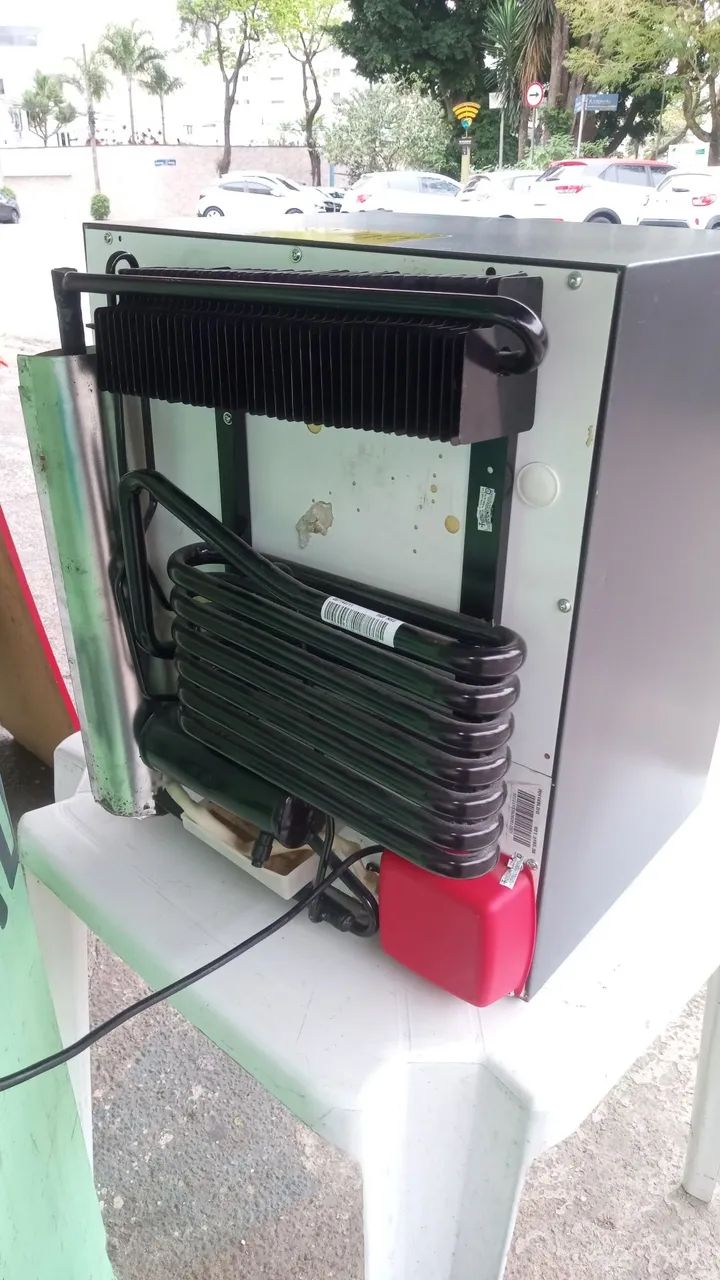 Frigobar Dometic 61lt  110v - Foto 2