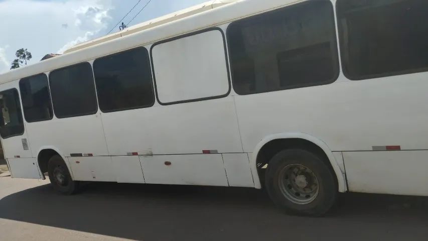 Ônibus Marcopolo branco, em perfeito estado com tudo funcionando. - Foto 3