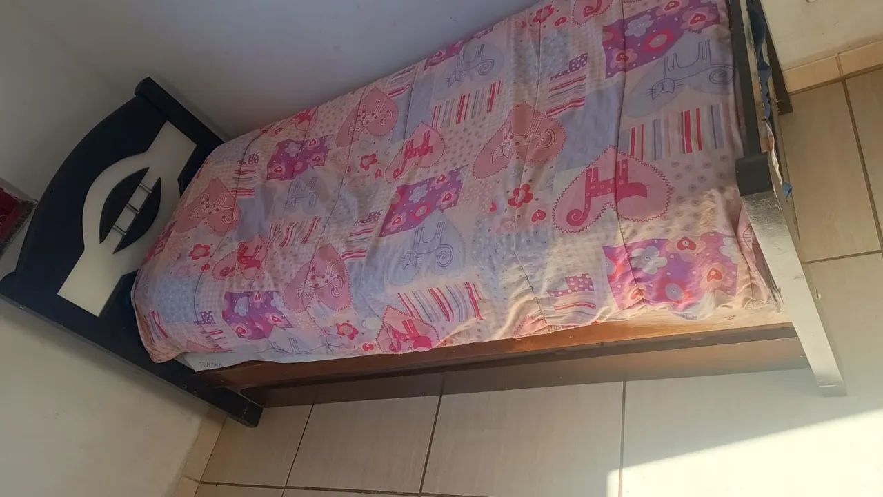 Cama de solteiro com auxílio  - Foto 2
