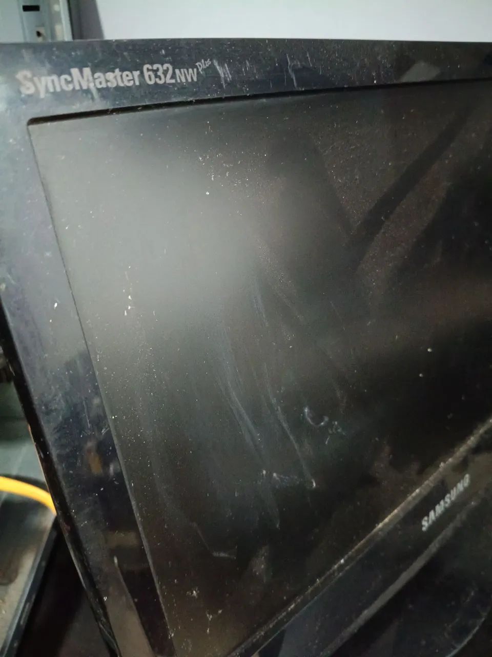 Monitor LCD Samsung 16" - Foto 3