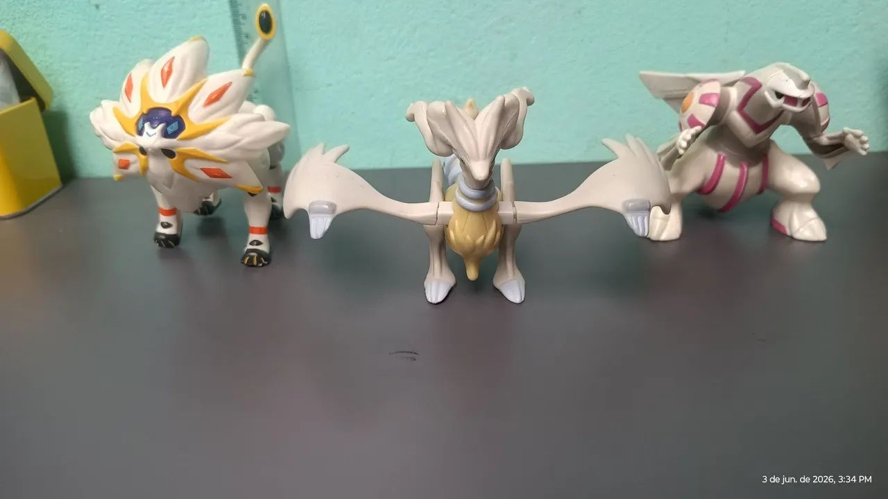 Pokémon lendário 