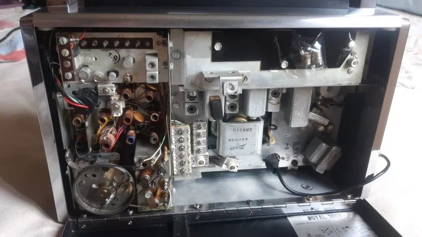 ZENITH TRANS-OCEANIC ROYAL R-3000 - Foto 2
