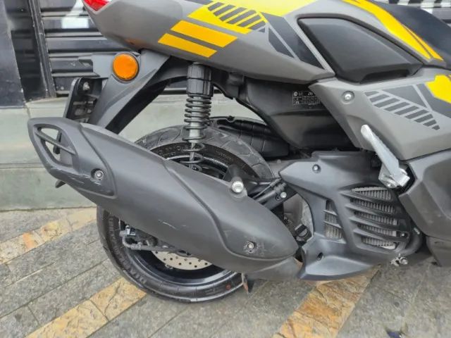 YAMAHA NMAX SE 160  - Foto 3