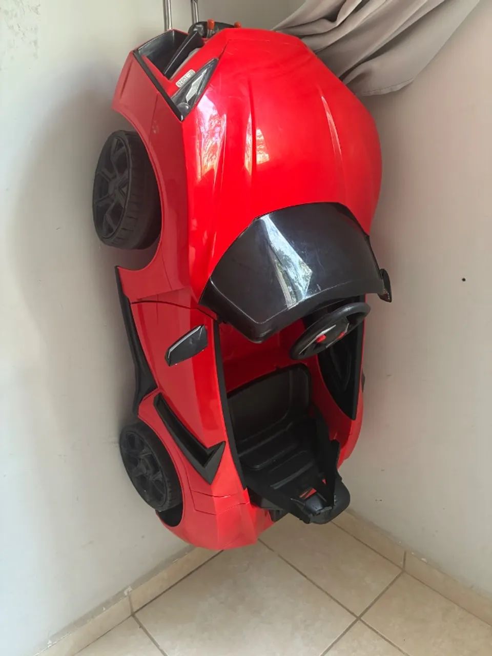 Carro elétrico infantil 