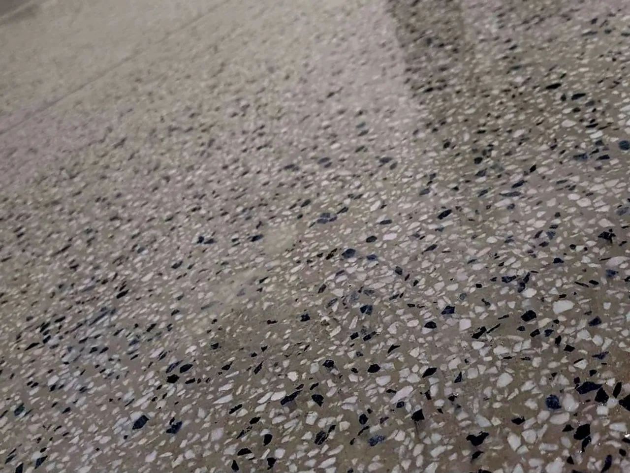 Piso de granilite