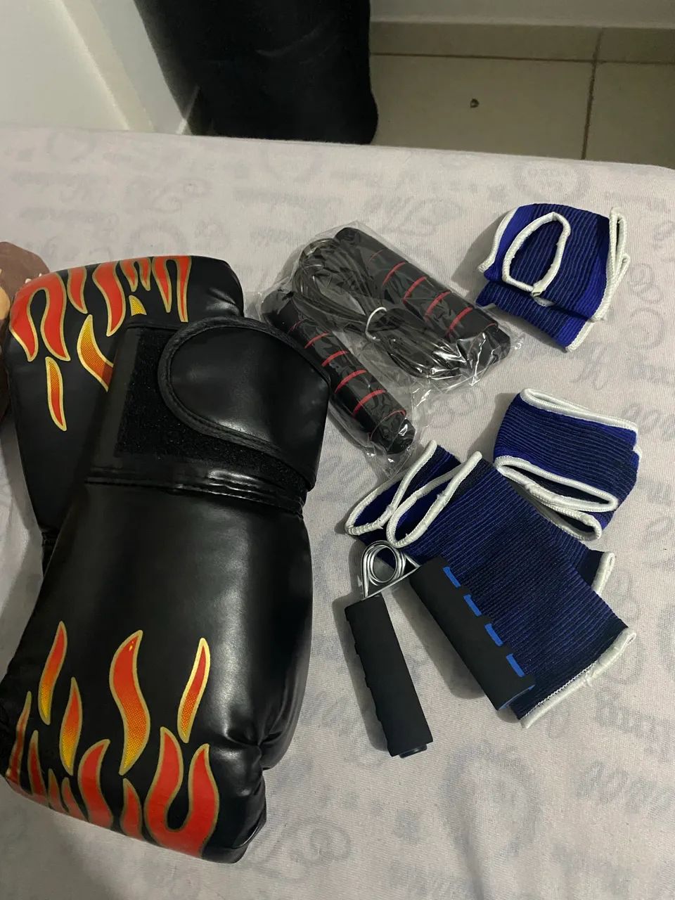 Saco de pancada e acessórios - Foto 3