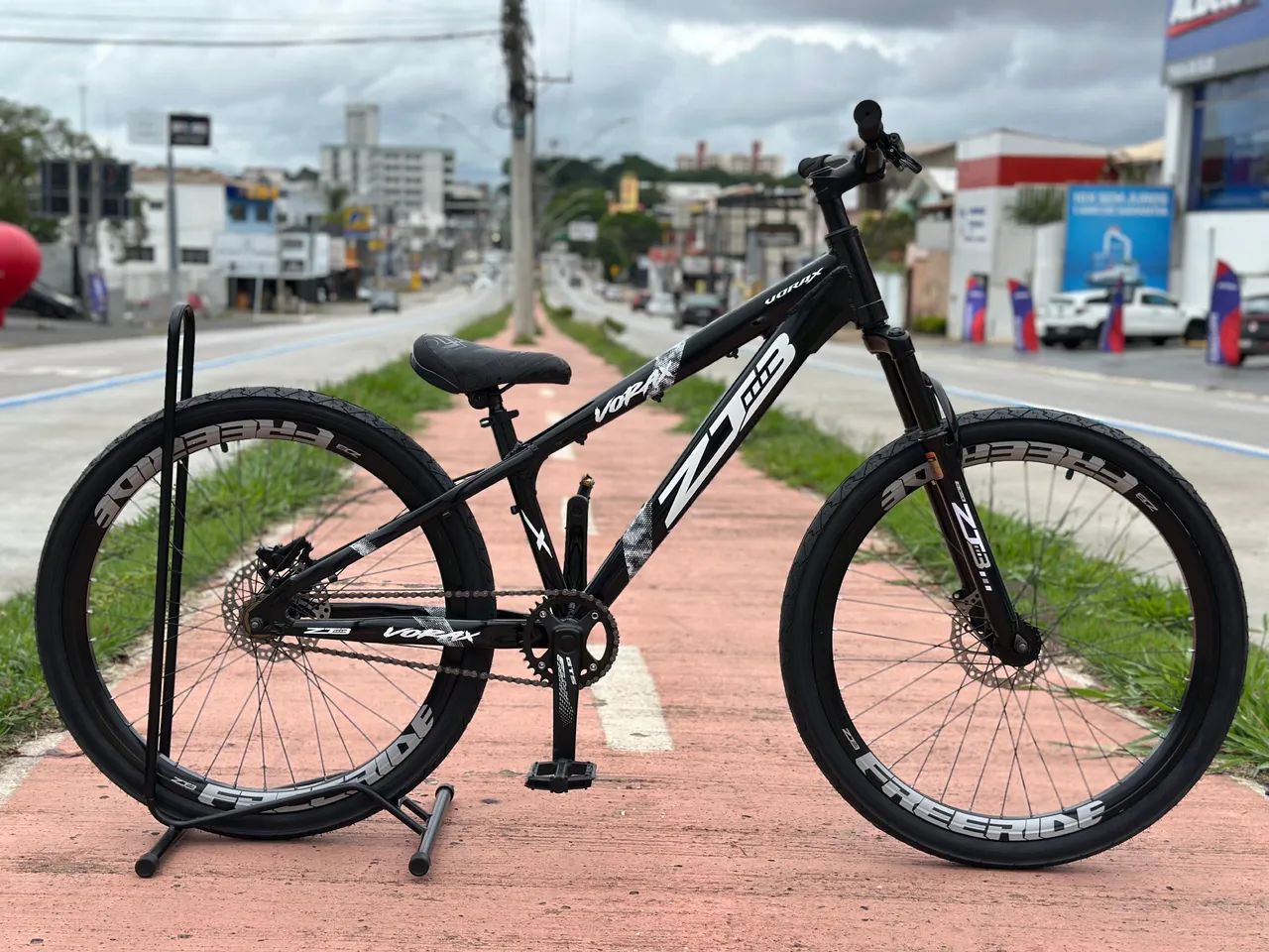 Bicicleta ZT3 Vorax - Foto 3