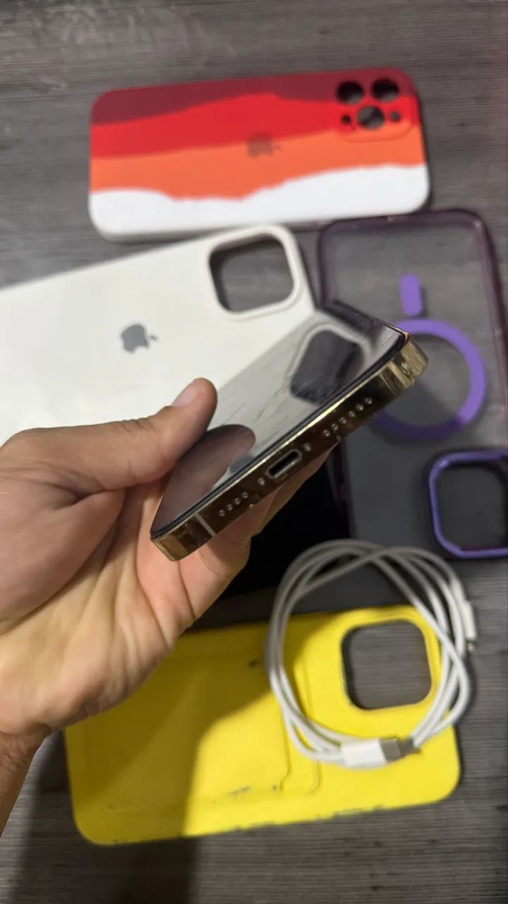iPhone 13 Pro Max 128 gigas - Foto 2