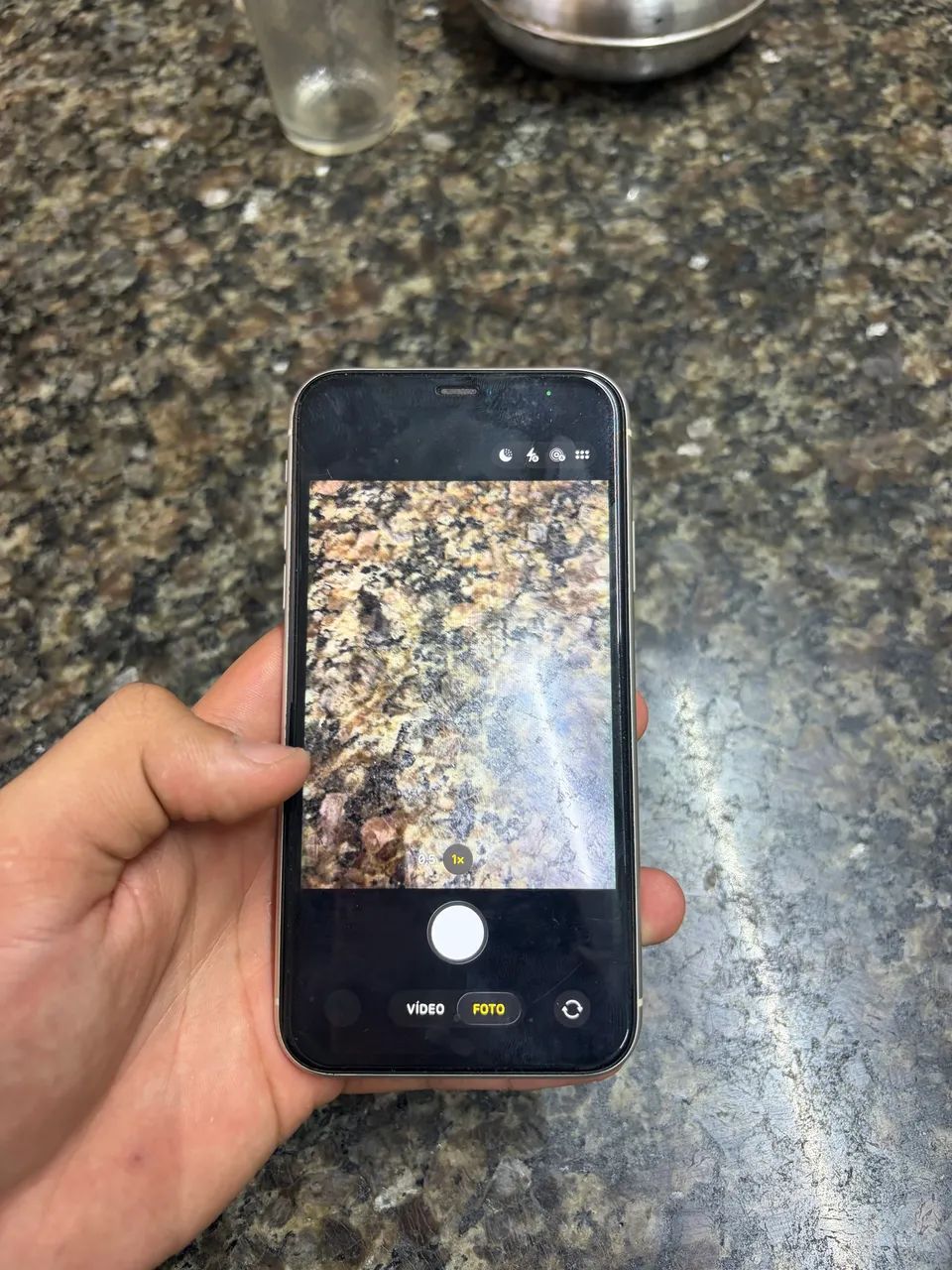 iPhone 11 64g branco - Foto 2
