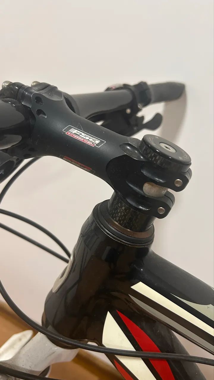 Bicicleta MTB aro 29 - Foto 2