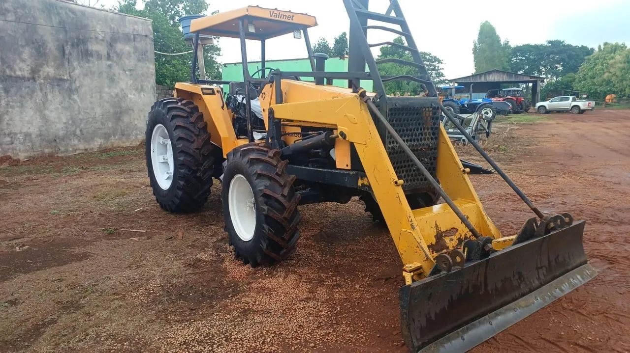 Trator Valmet 980 MWM