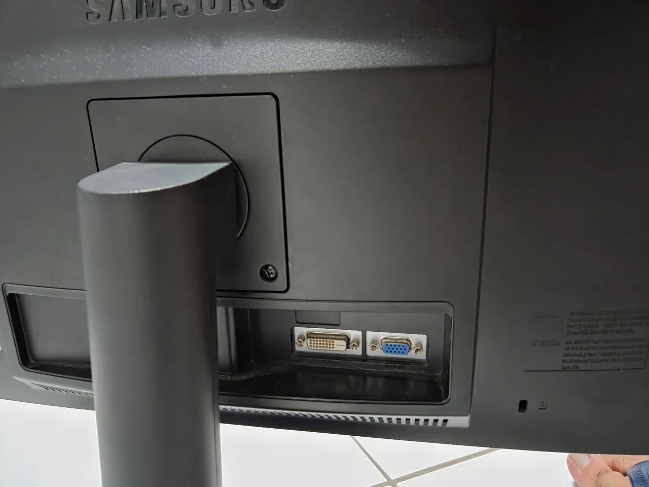 Monitor Samsung 22 polegadas + Adaptador DP - Foto 3