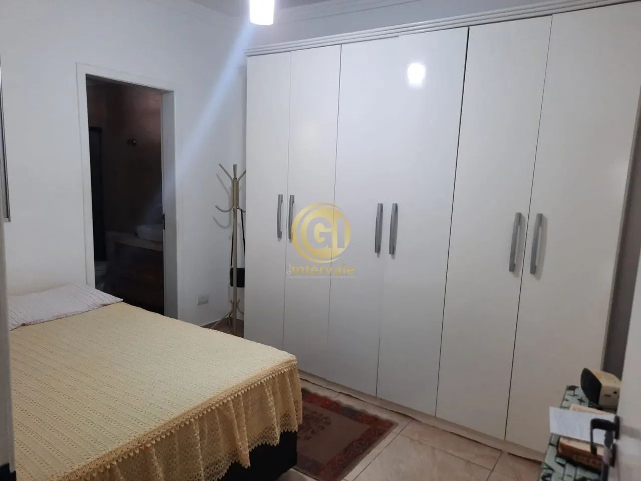 Casa para venda em jacarei