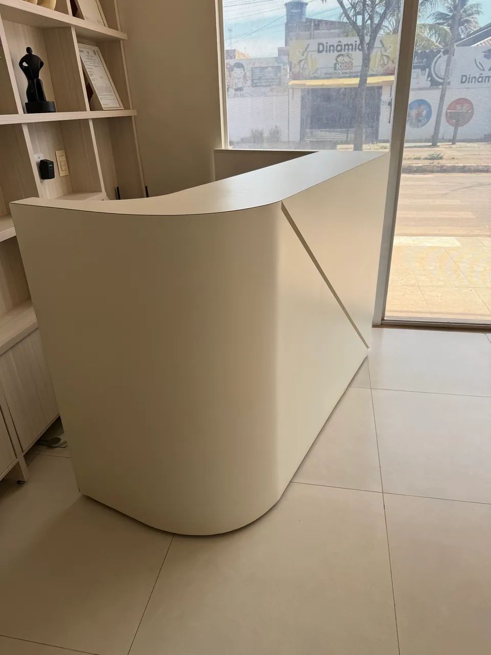 Balcão recepção - Foto 2
