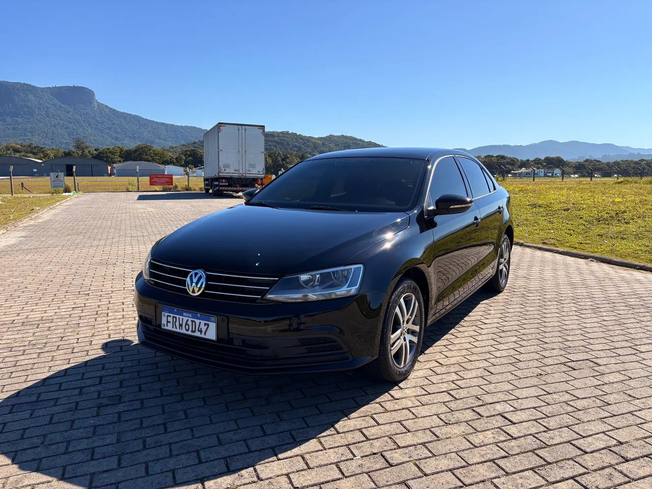 Volkswagen Jetta JETTA Comfortline 2.0 T.Flex 8V 4p Tipt. 2015