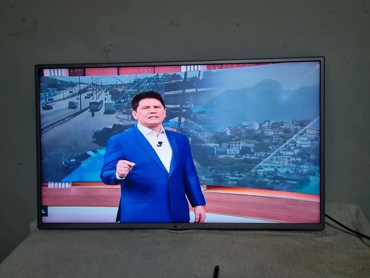 Tv lg 40 polegadas com controle não é smart ok ok 