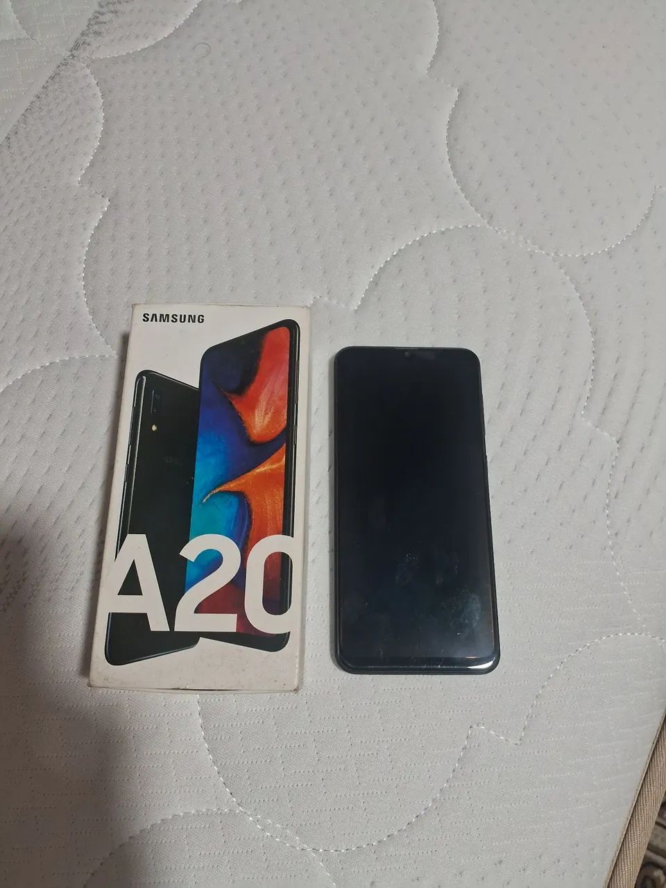Samsung A20