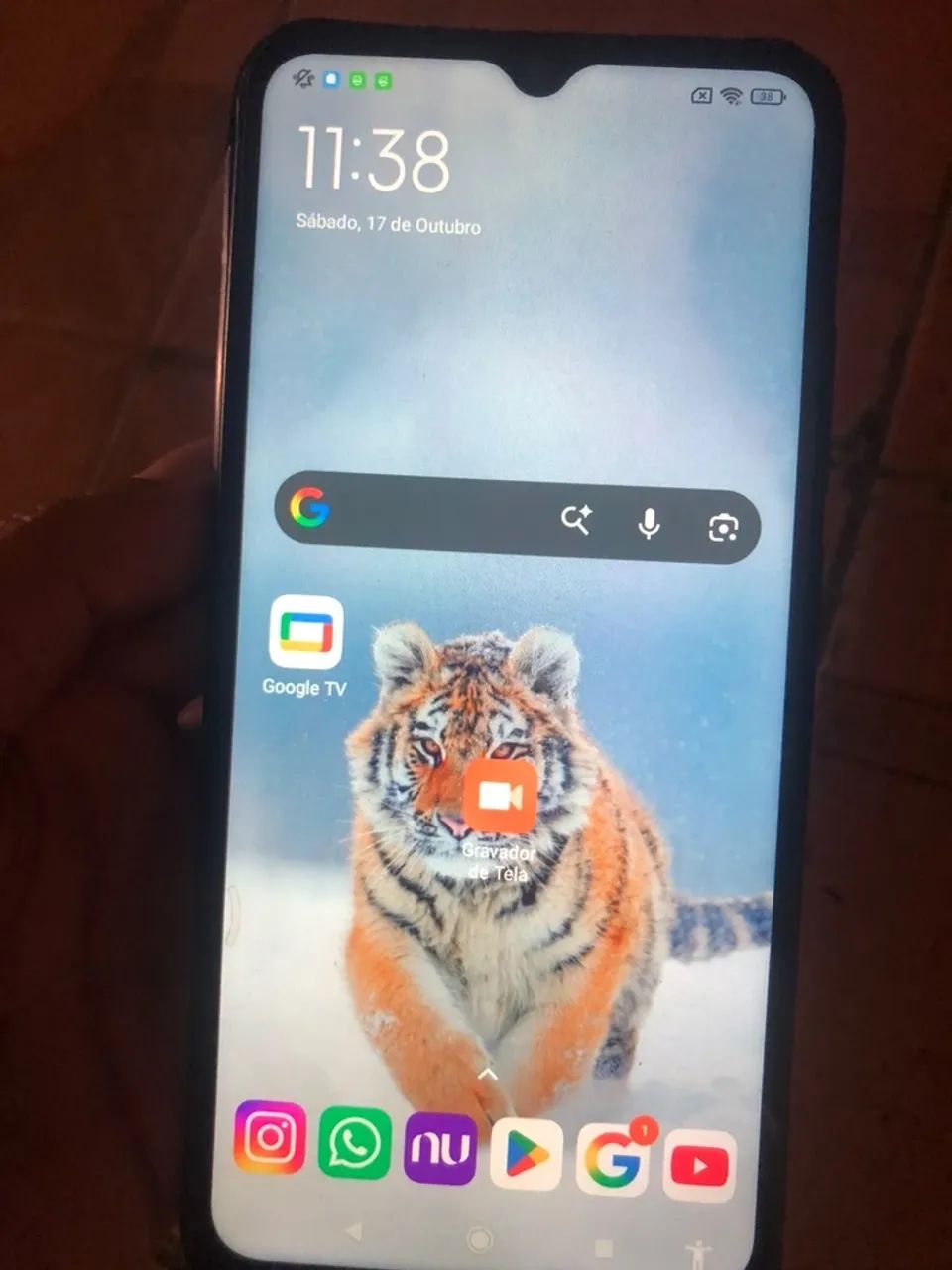 Celular redmi em ótimo estado 