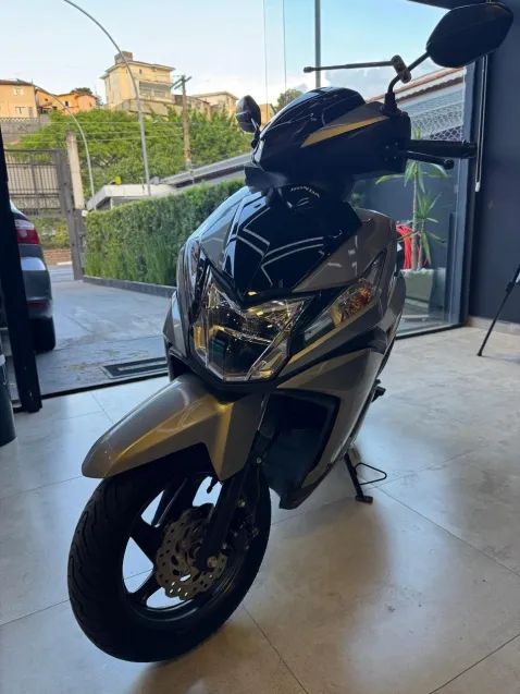 ELITE 125 2025 SEMI NOVA
