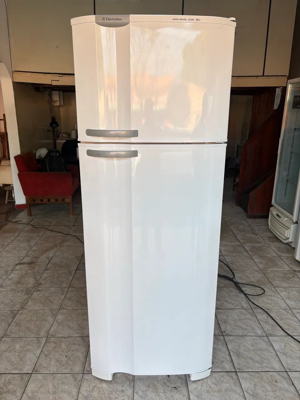 GELADEIRA DUPLEX ELETROLUX SEMI NOVA 460 LITROS  - Foto 5