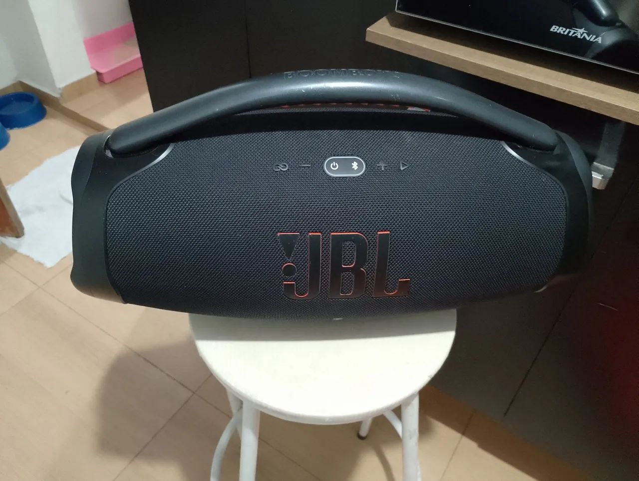 JBL bombox 3