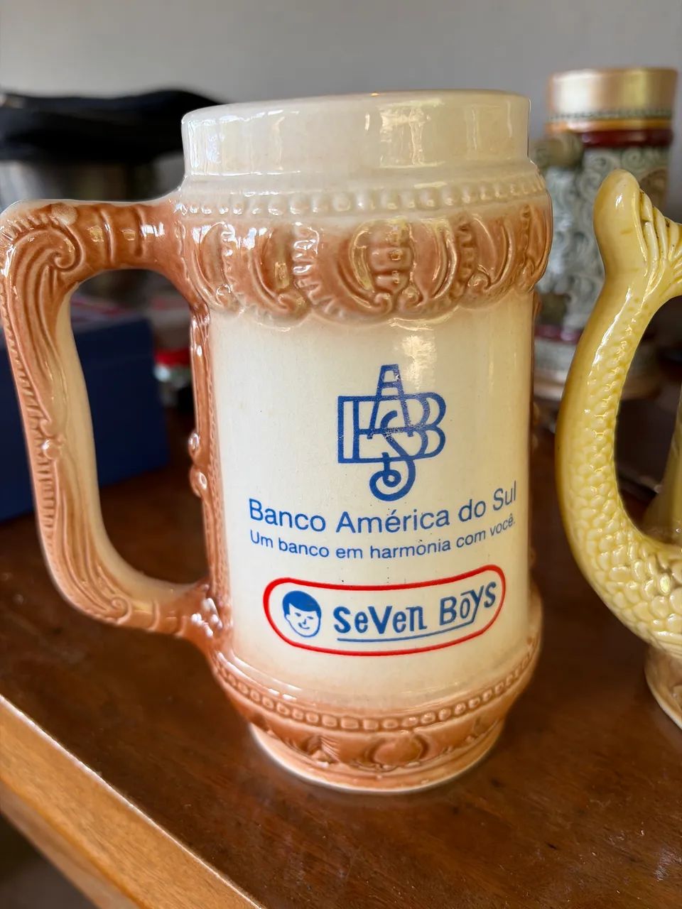 3 Canecas de porcelana antiga  - Foto 2