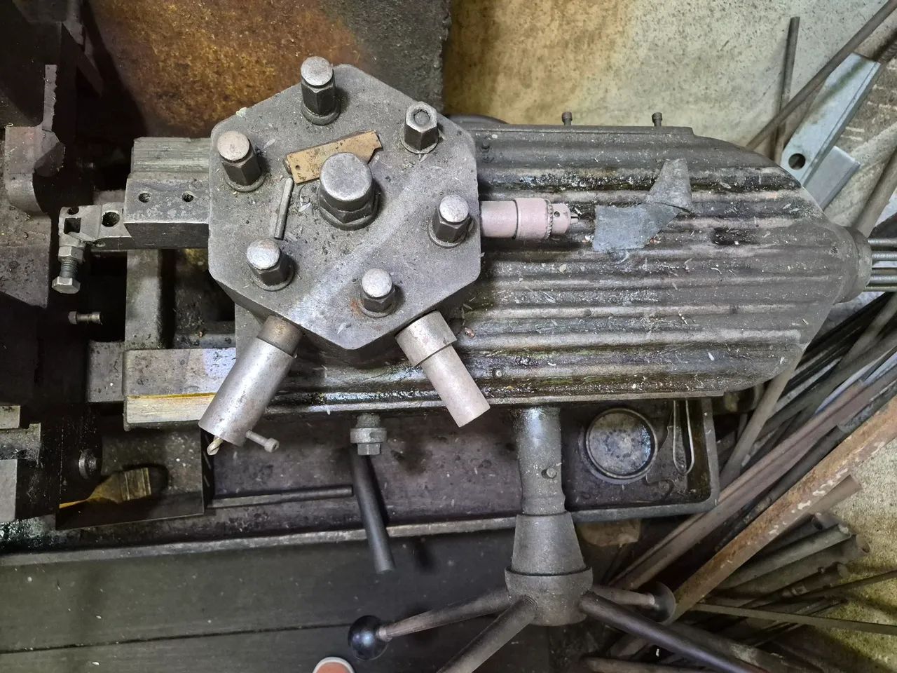 Torno com alimentador  - Foto 2
