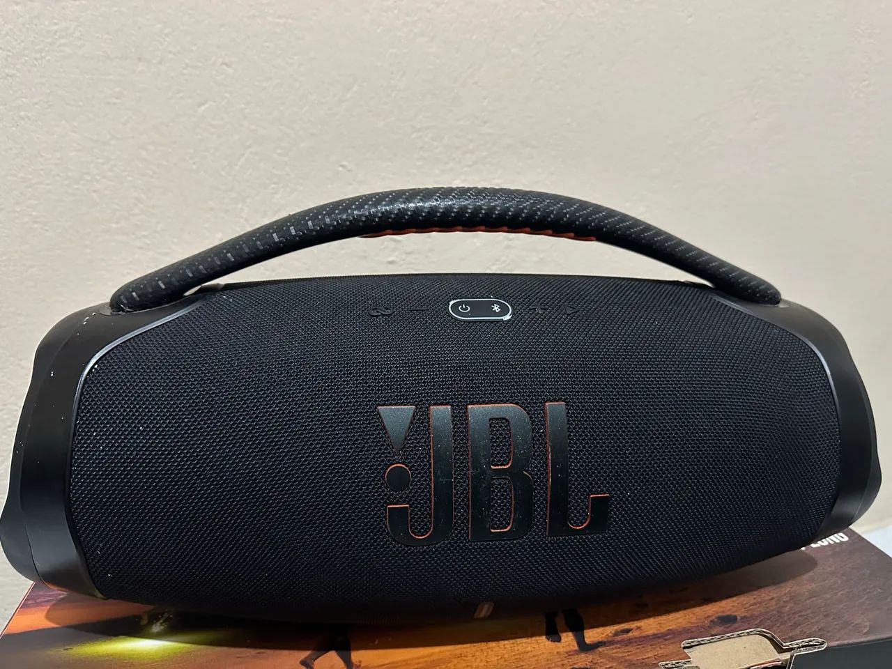 Bombox 3