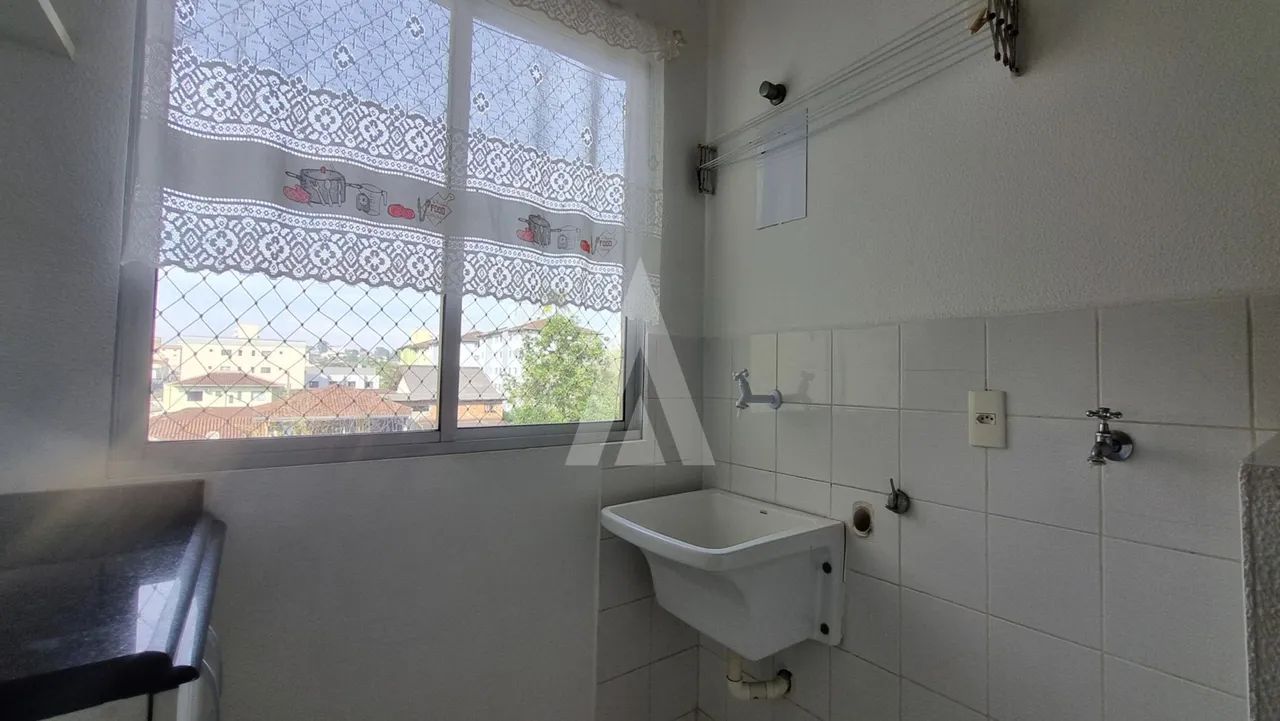 Apartamento semi mobiliado com 2 quartos e sacada no bairro Costa e Silva - Foto 5