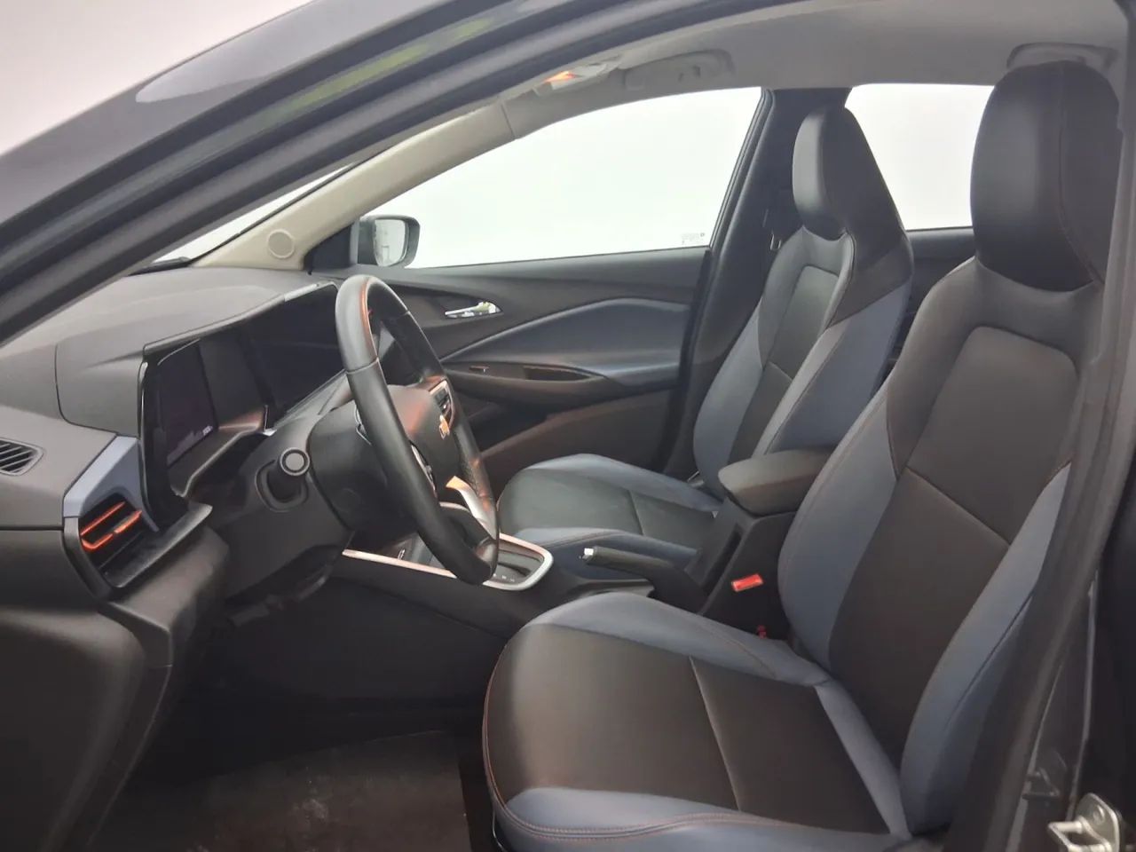 Chevrolet Onix Sedan Plus Premier 1.0 12V TB Flex Aut. 4P, foto 16 de 18