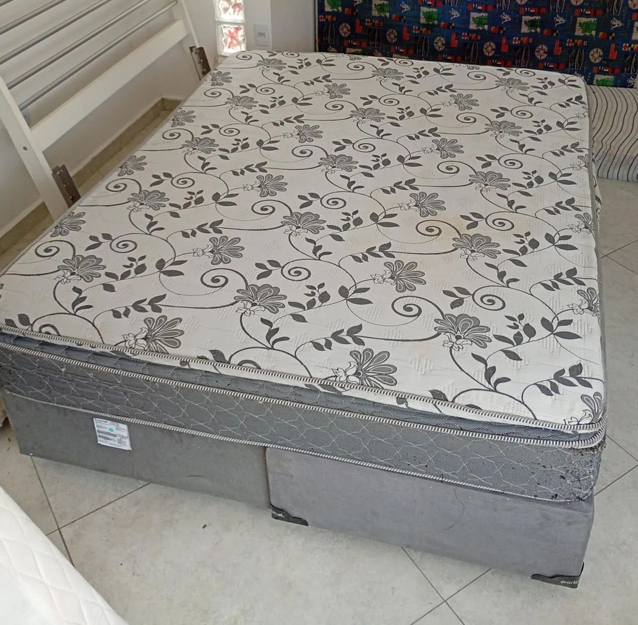 Cama Queem 